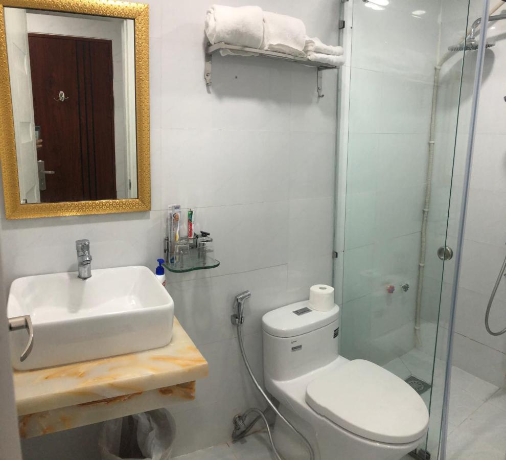 2Z Hotel- 149 Lê Thị Riêng Cidade de Ho Chi Minh Exterior foto